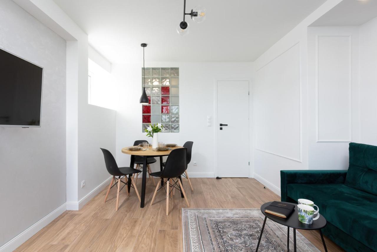 Metro Marymont Apartment By Noclegi Renters Варшава Екстер'єр фото